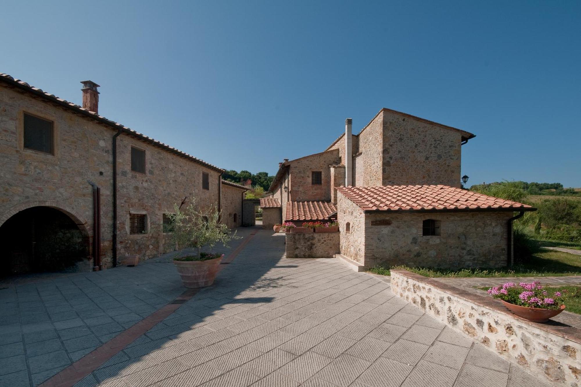 Tenuta Decimo - Il Borgo Di Mariano San Gimignano Exteriör bild