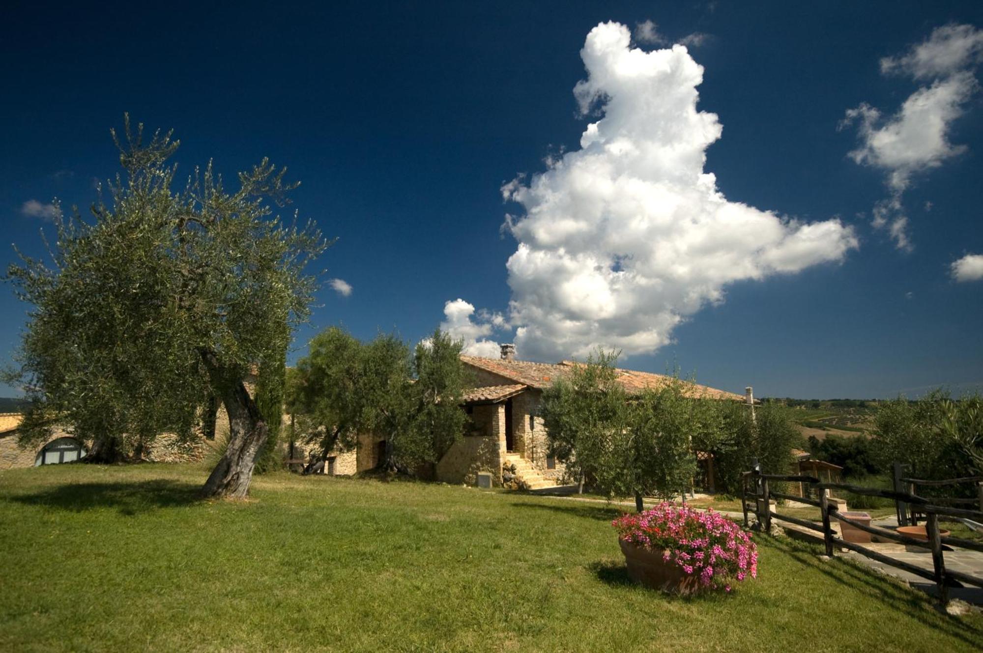 Tenuta Decimo - Il Borgo Di Mariano San Gimignano Exteriör bild