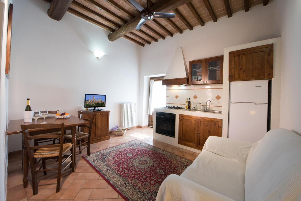 Tenuta Decimo - Il Borgo Di Mariano San Gimignano Exteriör bild